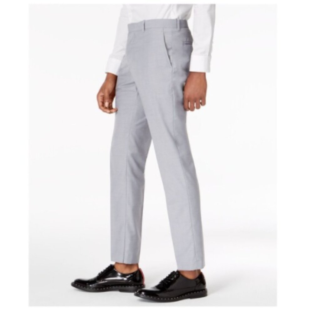 NWT INC Mens Gray Chino Pants 30 X 30 Milan Slim Fit Light Gray $60 8D239